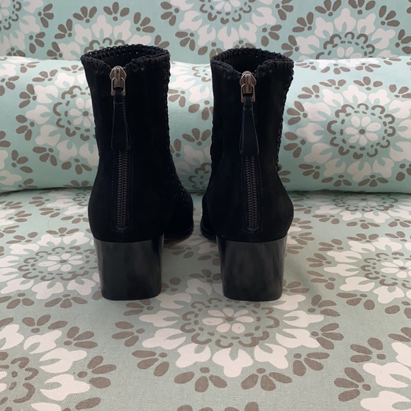 Alexandre Birman Benta Suede Booties - Picture 8 of 12